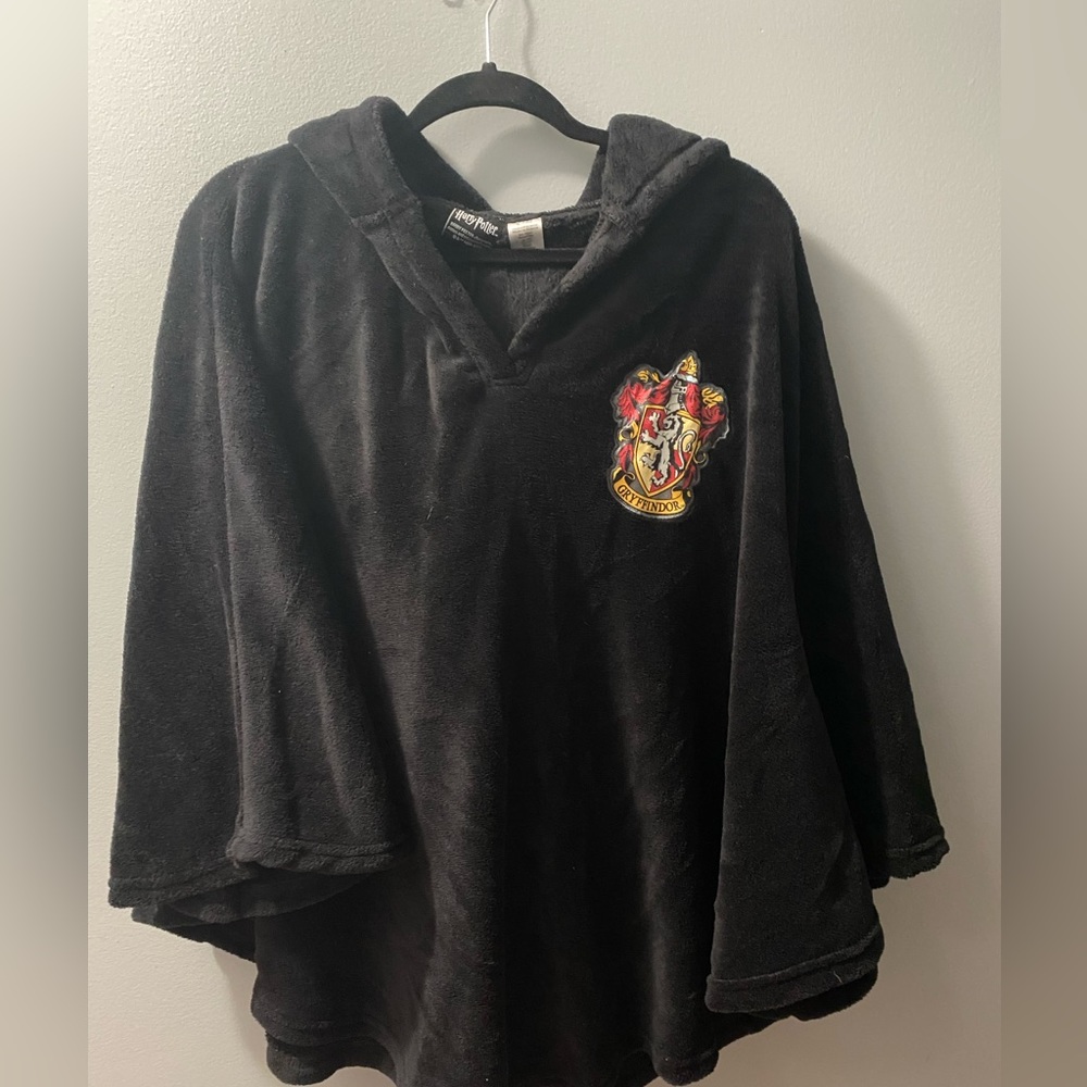 Harry Potter Gryffindor Poncho Fleece